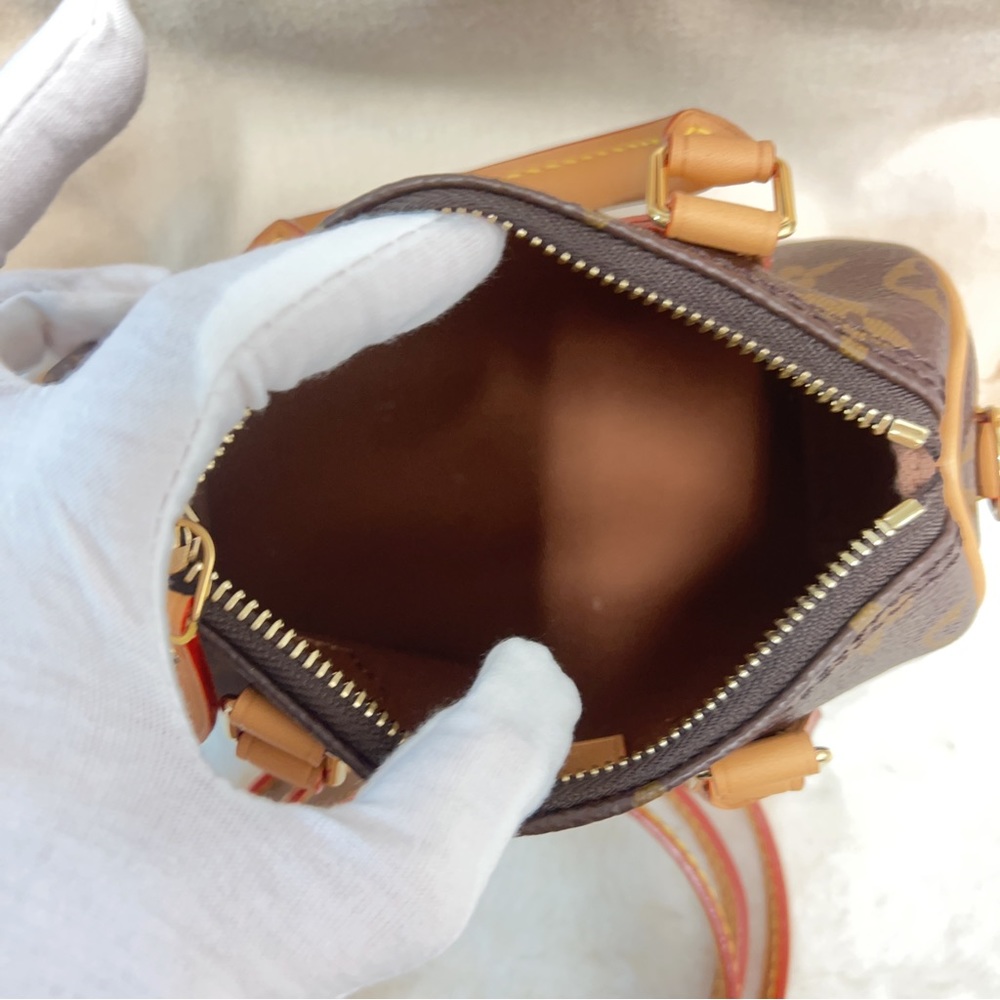Louis Vuitton nano speedy - Picture 11 of 16